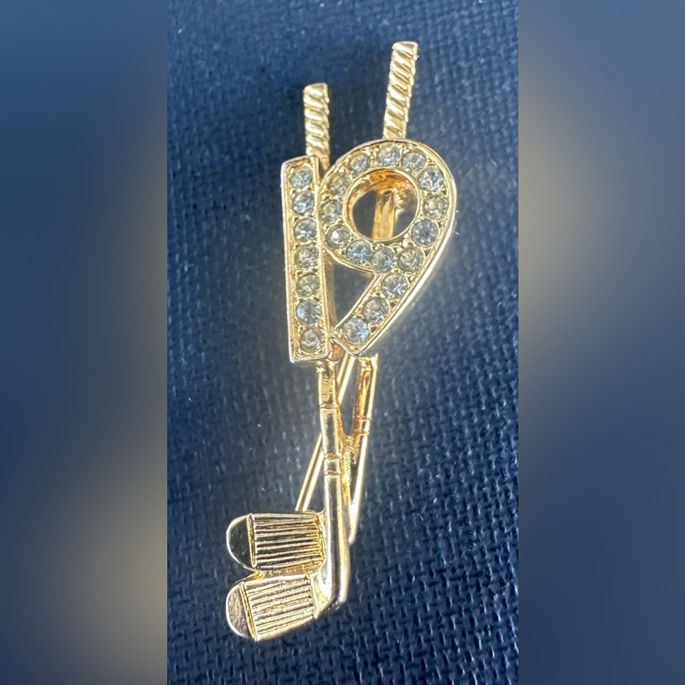 Vintage Golf 19th Hole Rhinestone Brooch, Gold Tone Clubs Number 19, Brooch Pin